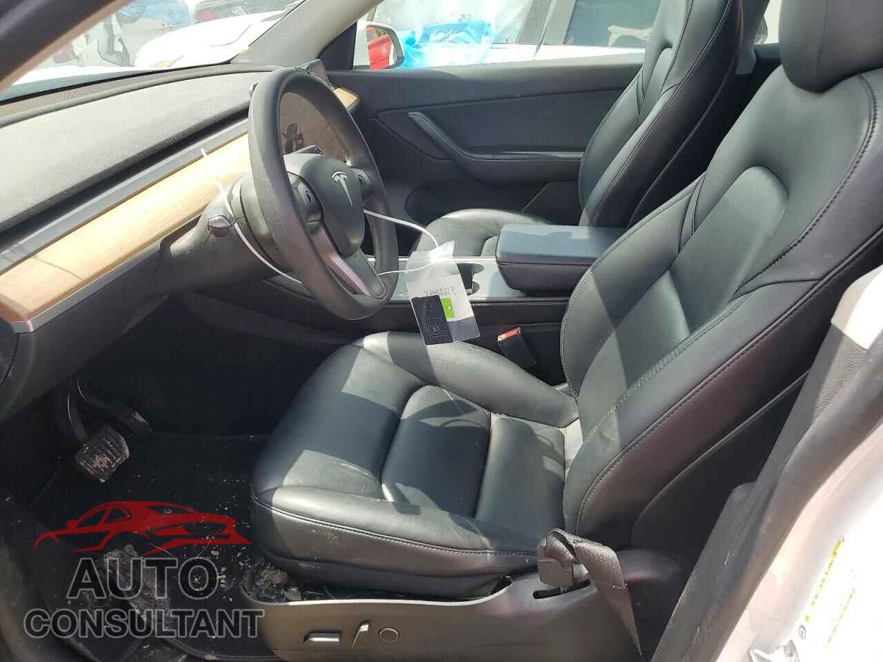 TESLA MODEL Y 2022 - 7SAYGDEEXNF387355
