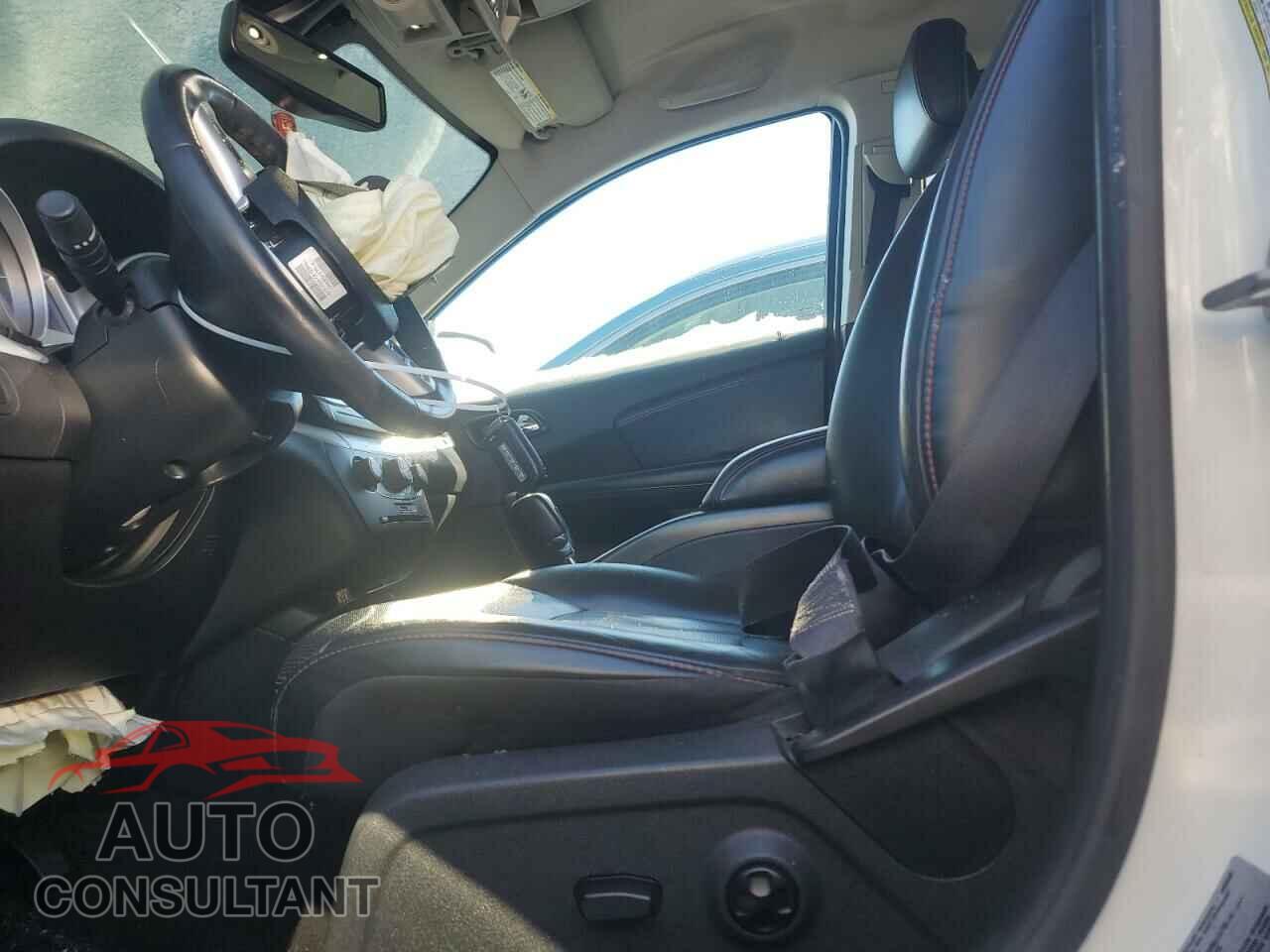 DODGE JOURNEY 2017 - 3C4PDDEG3HT610103
