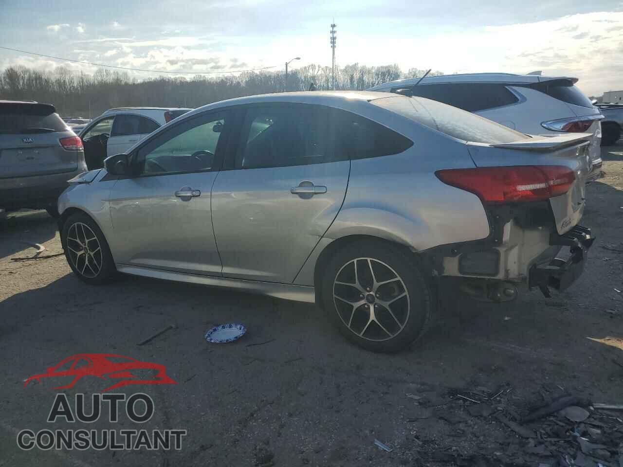 FORD FOCUS 2016 - 1FADP3F29GL233526