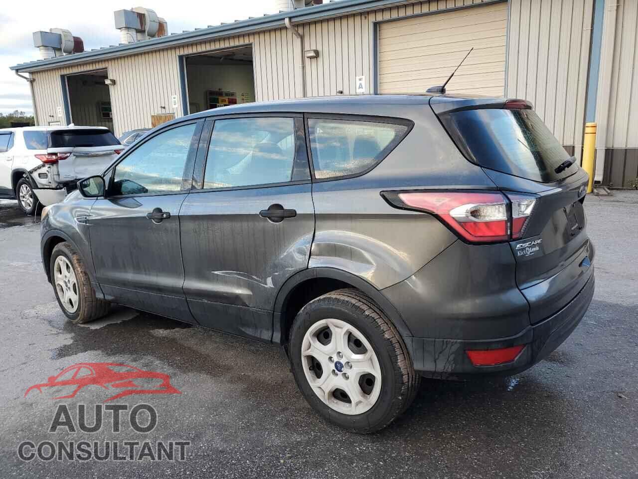 FORD ESCAPE 2017 - 1FMCU0F77HUD35116