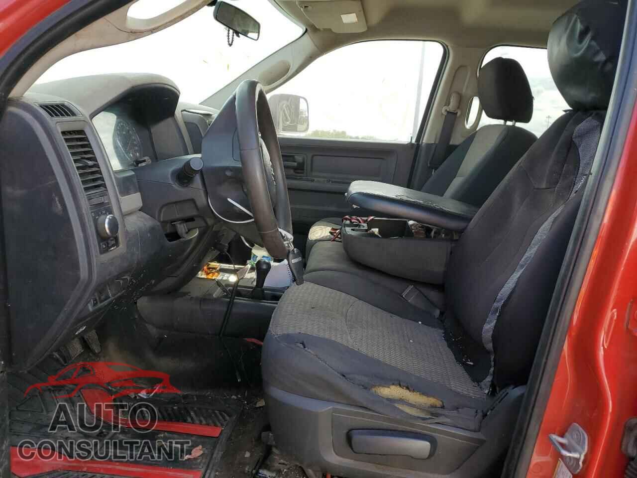 DODGE RAM 2500 2012 - 3C6TD5HT2CG288009