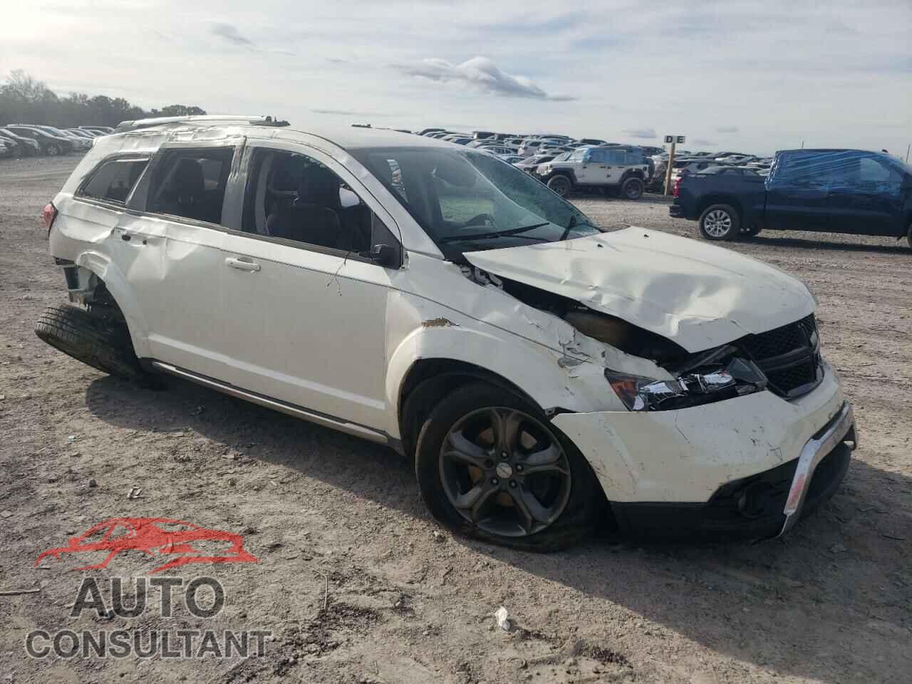 DODGE JOURNEY 2015 - 3C4PDCGG4FT530930