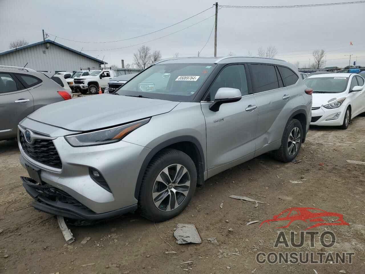 TOYOTA HIGHLANDER 2021 - 5TDGBRCH7MS520813