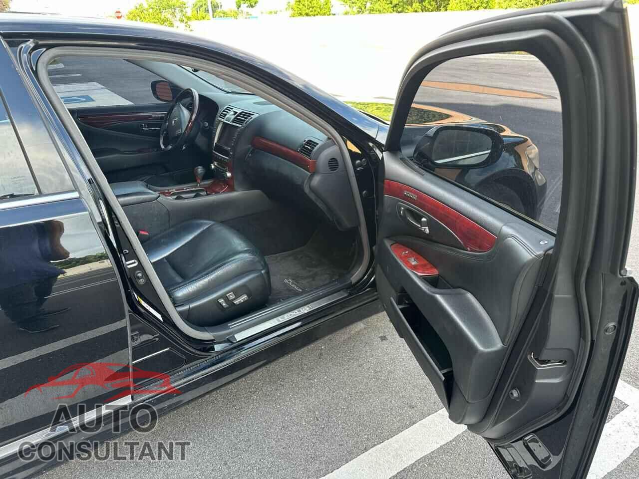LEXUS LS460 2010 - JTHBL5EF8A5097087
