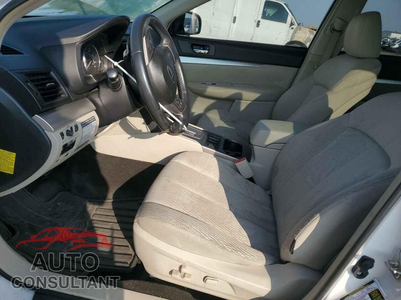 SUBARU OUTBACK 2012 - 4S4BRBCC1C3303495