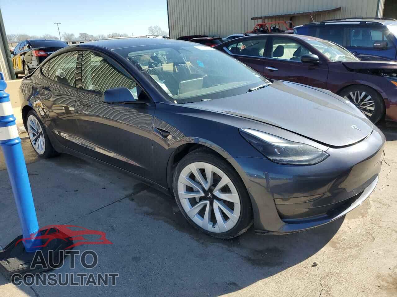 TESLA MODEL 3 2022 - 5YJ3E1EA9NF286428