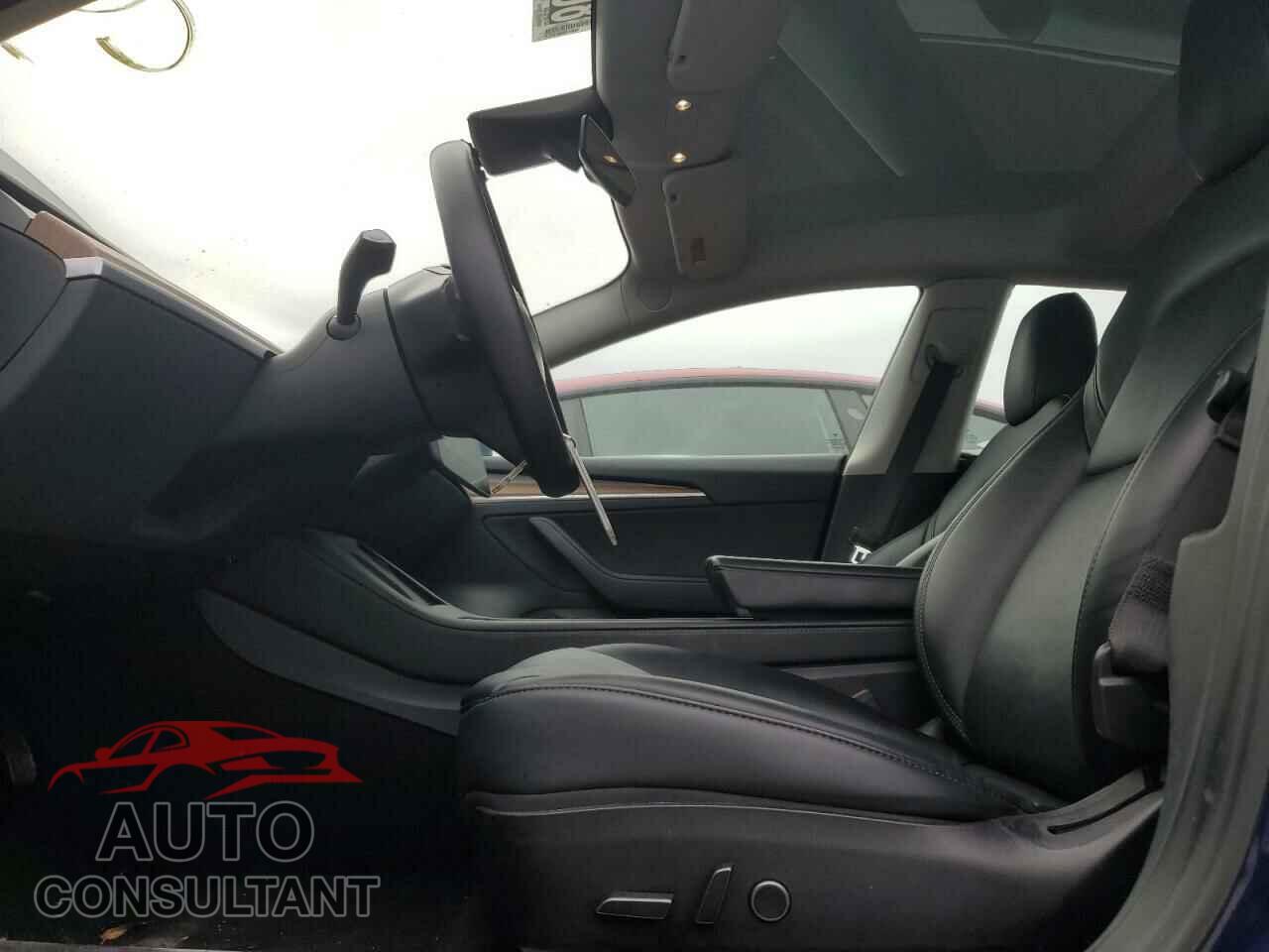 TESLA MODEL 3 2022 - 5YJ3E1EA9NF372273