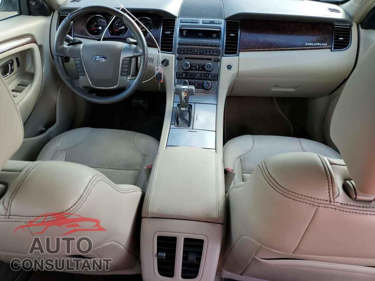 FORD TAURUS 2012 - 1FAHP2FW5CG117886