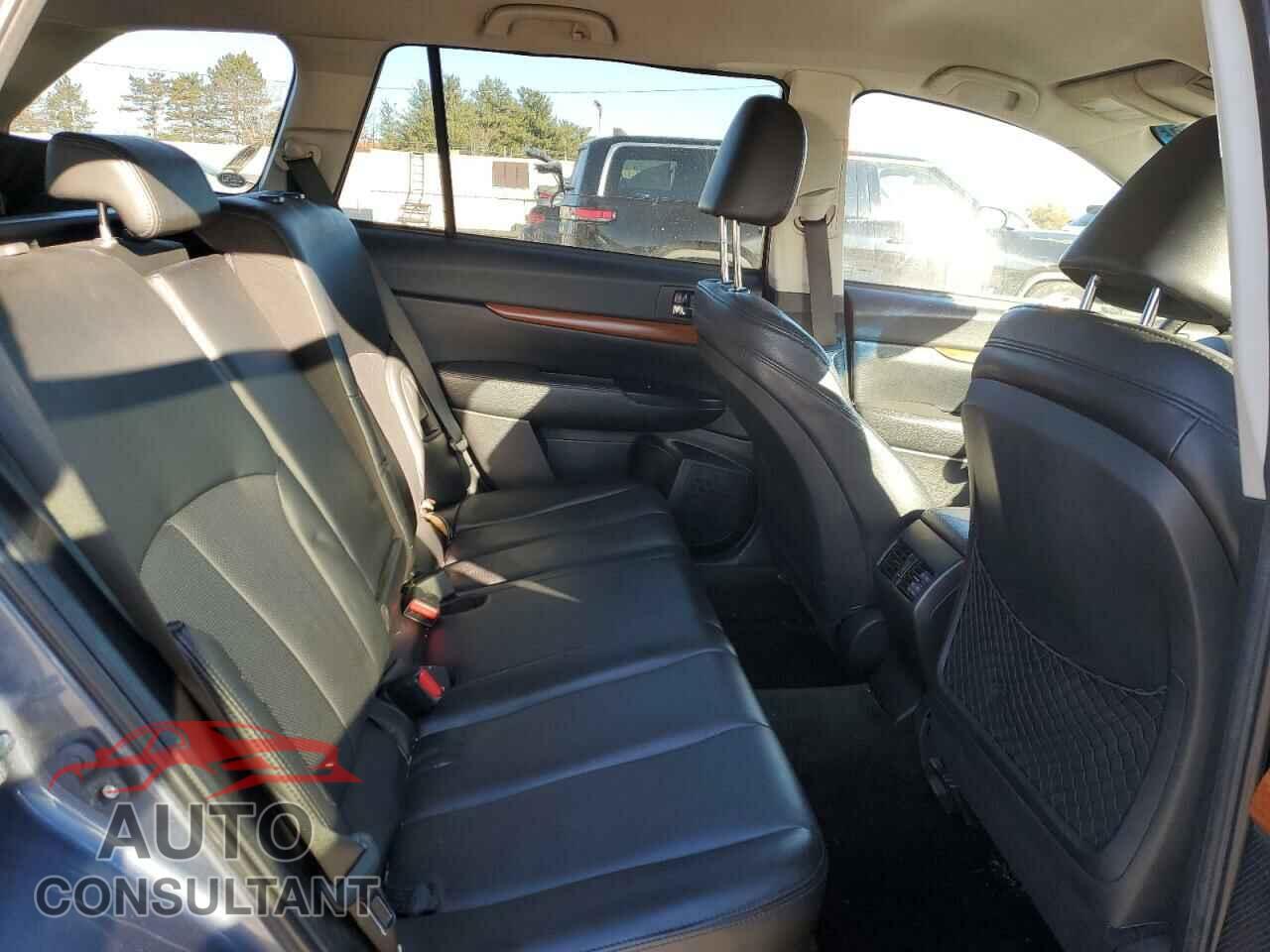 SUBARU OUTBACK 2013 - 4S4BRBJCXD3278875
