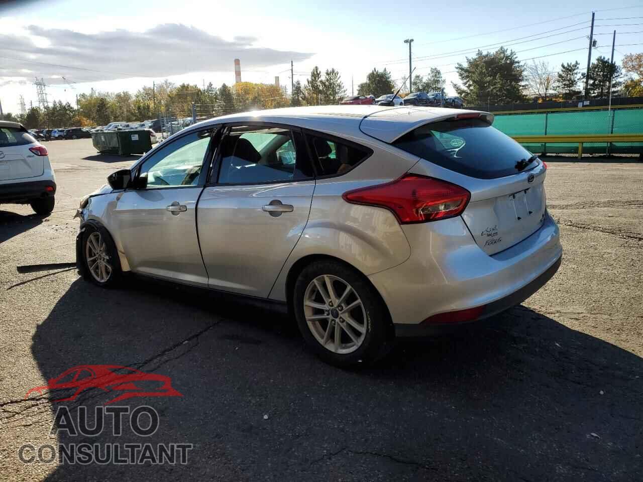 FORD FOCUS 2016 - 1FADP3K28GL282951