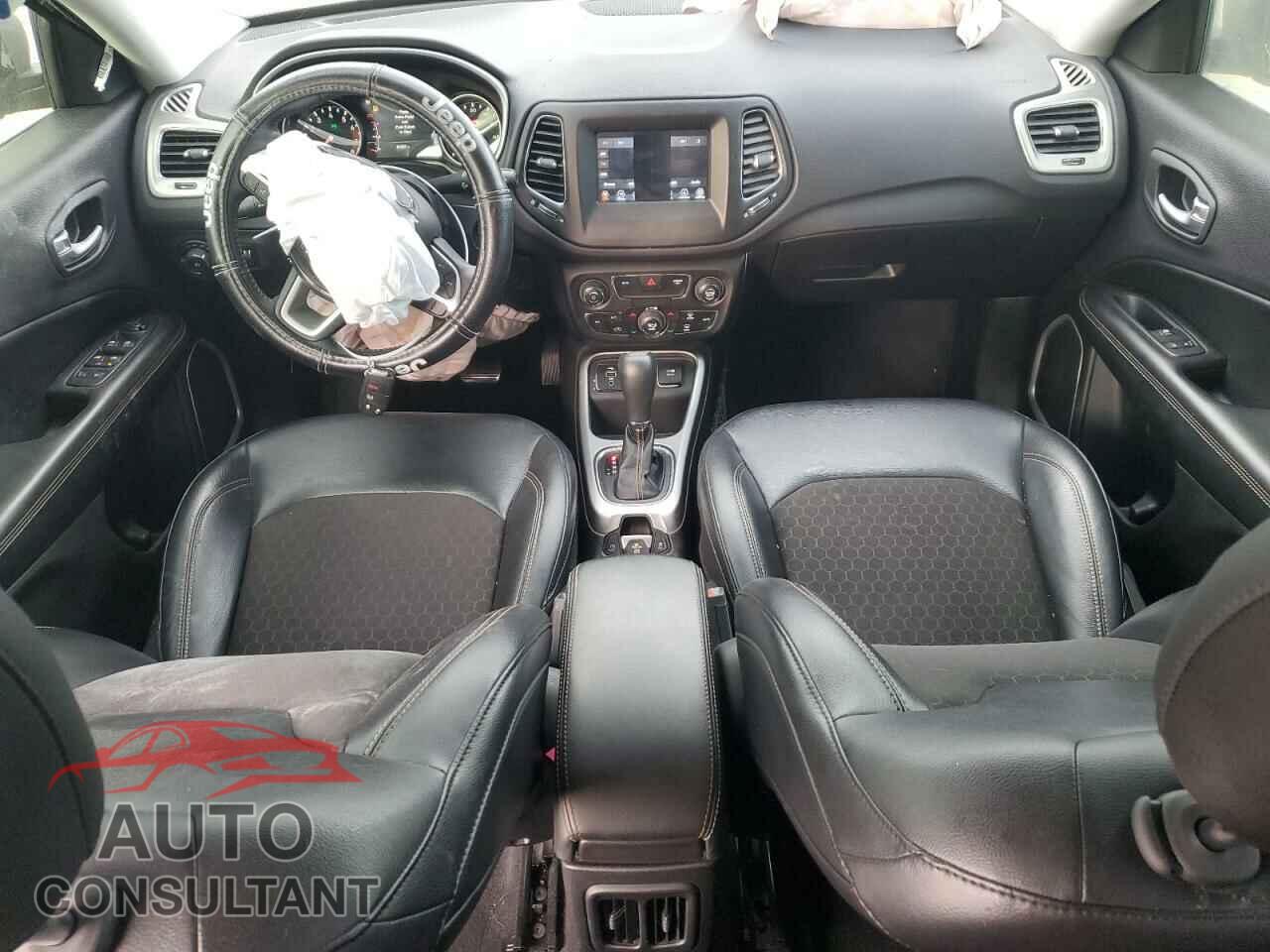 JEEP COMPASS 2017 - 3C4NJCBB2HT682171
