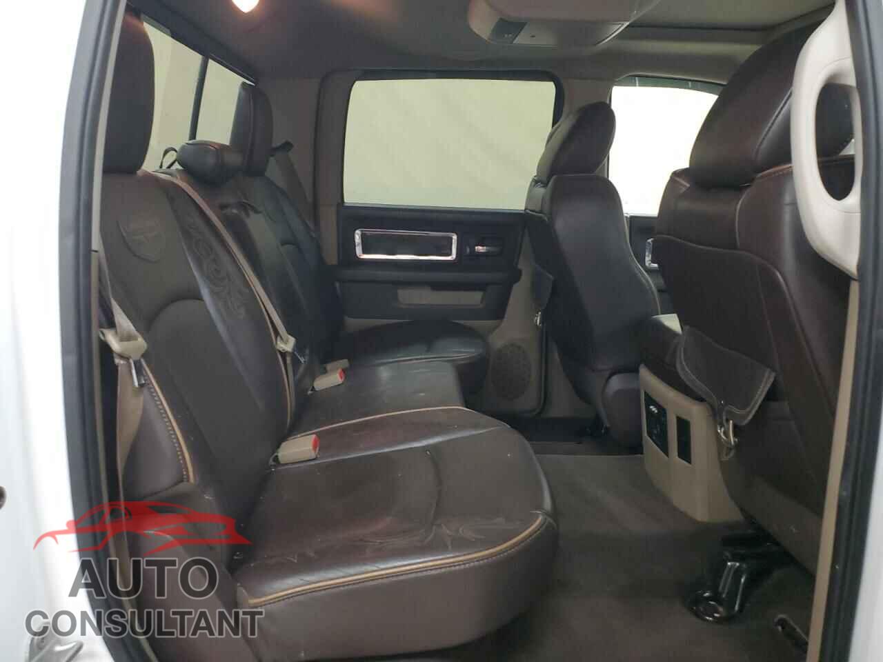 DODGE RAM 1500 2012 - 1C6RD7PT8CS104871