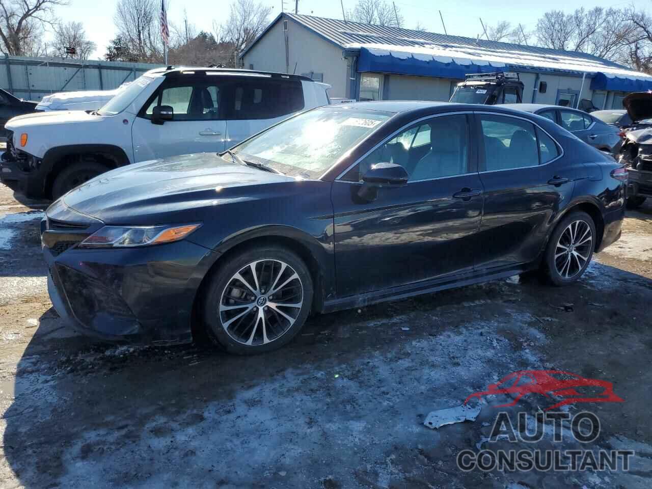 TOYOTA CAMRY 2019 - 4T1B11HK8KU744390