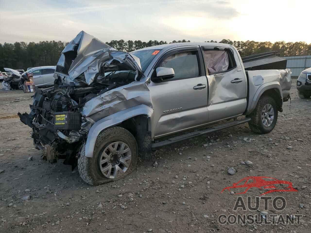 TOYOTA TACOMA 2017 - 5TFAZ5CN8HX051036