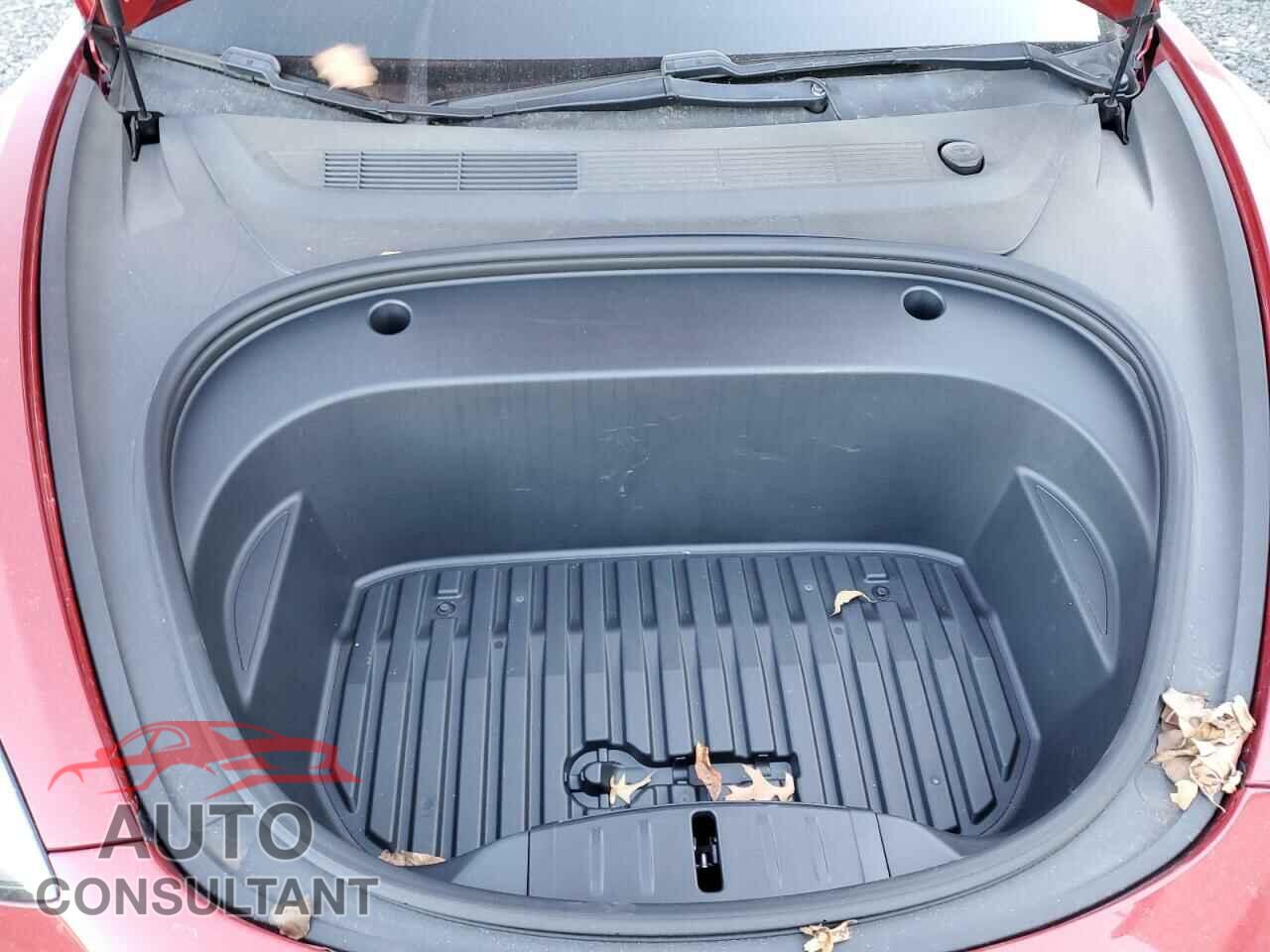 TESLA MODEL 3 2021 - 5YJ3E1EB3MF856141
