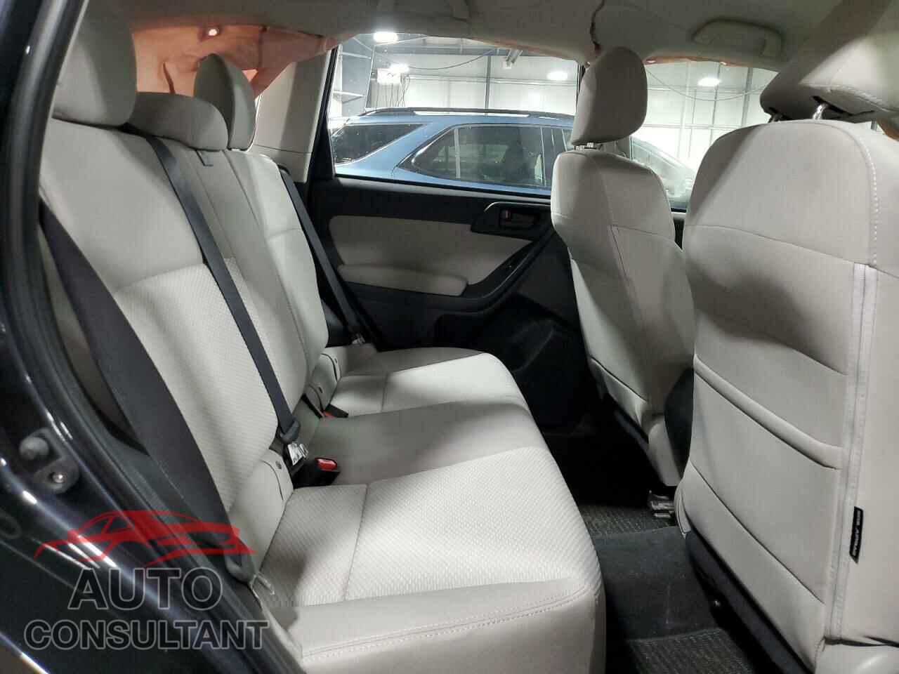 SUBARU FORESTER 2016 - JF2SJABCXGH522327