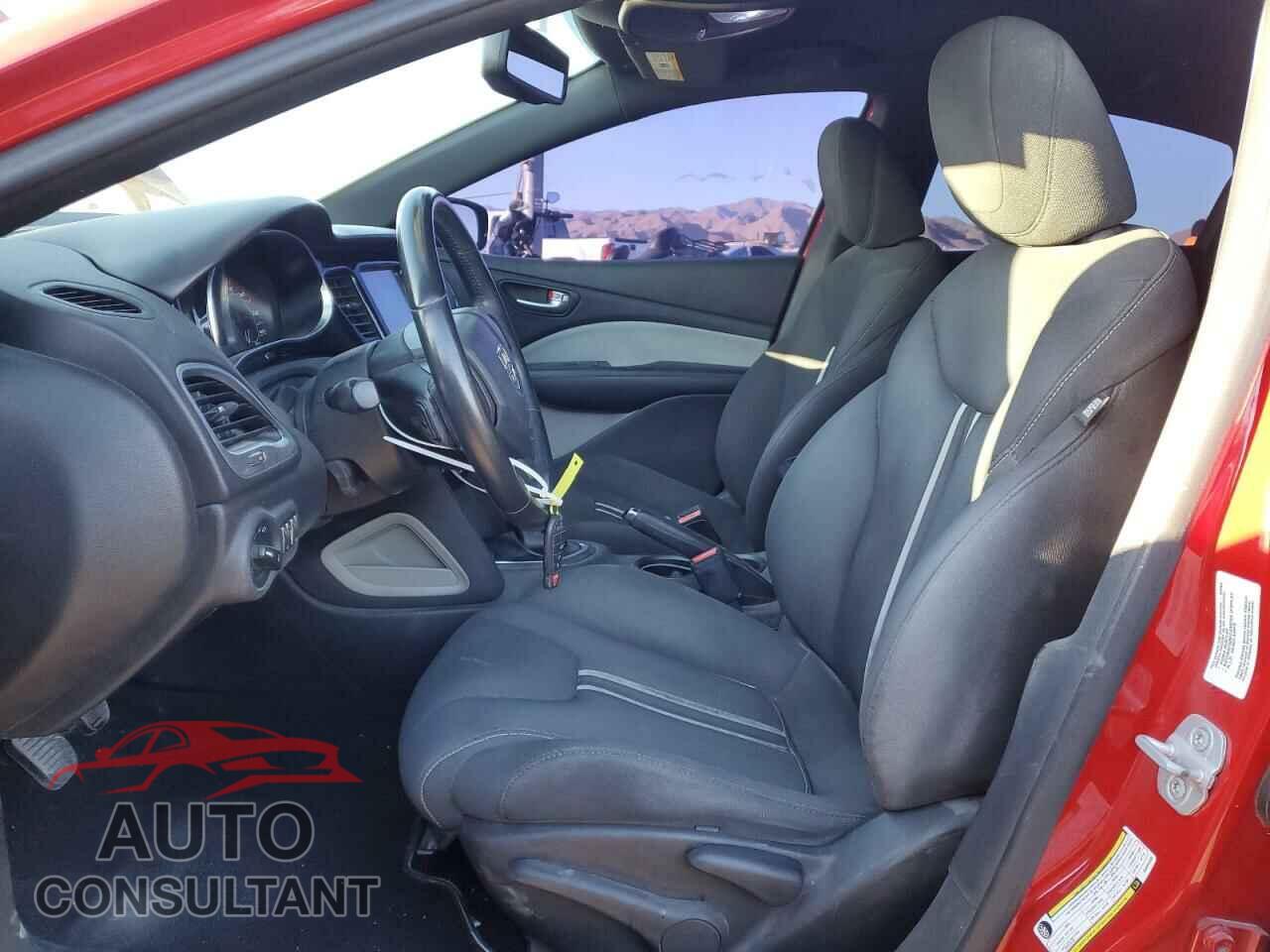 DODGE DART 2013 - 1C3CDFBH1DD682400