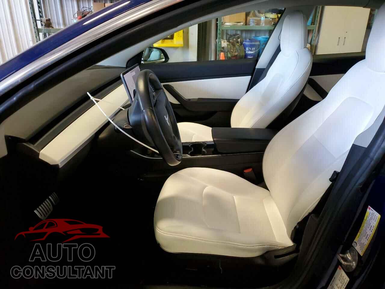 TESLA MODEL 3 2018 - 5YJ3E1EB9JF080657