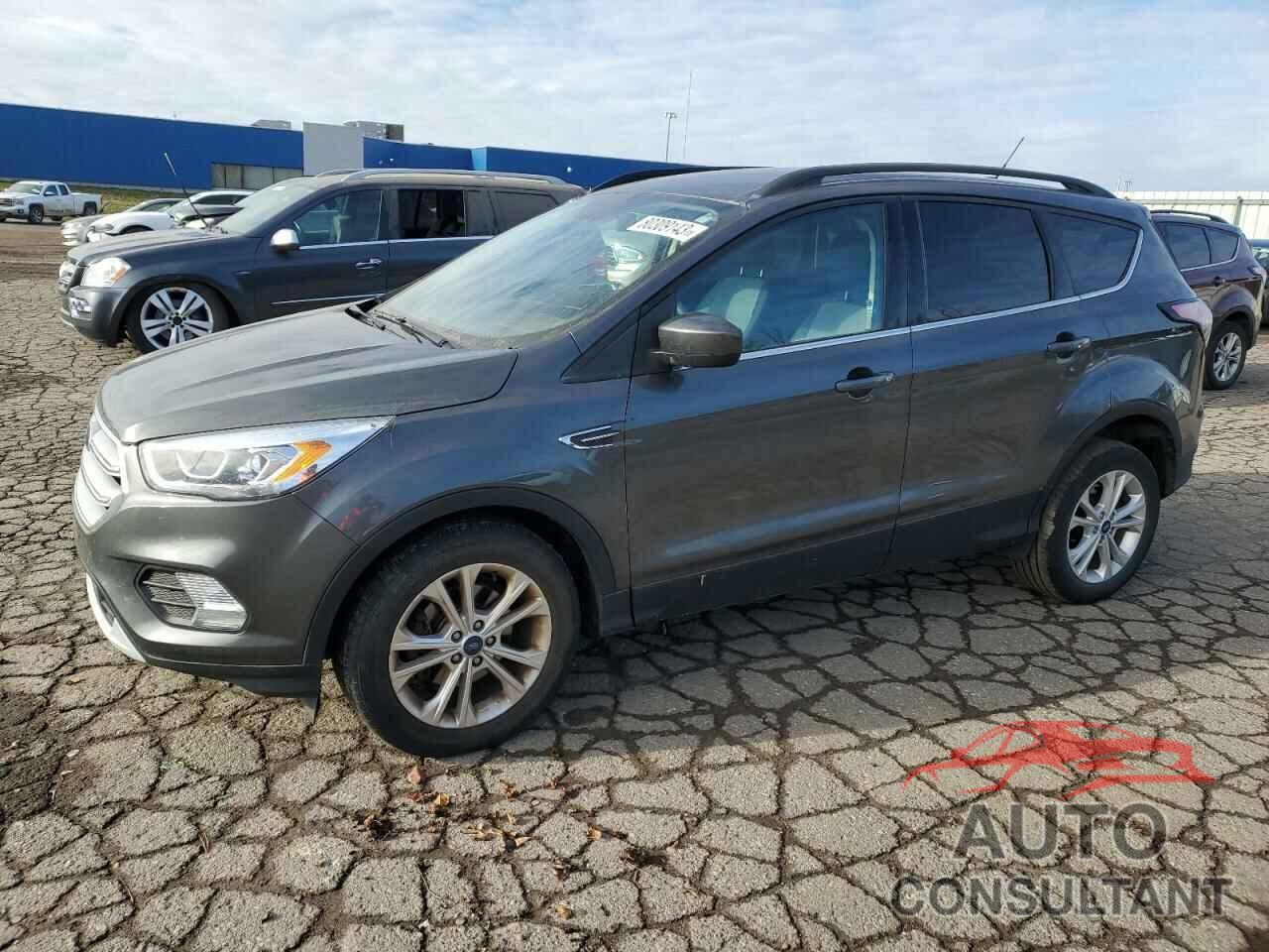 FORD ESCAPE 2017 - 1FMCU0GD8HUB58905