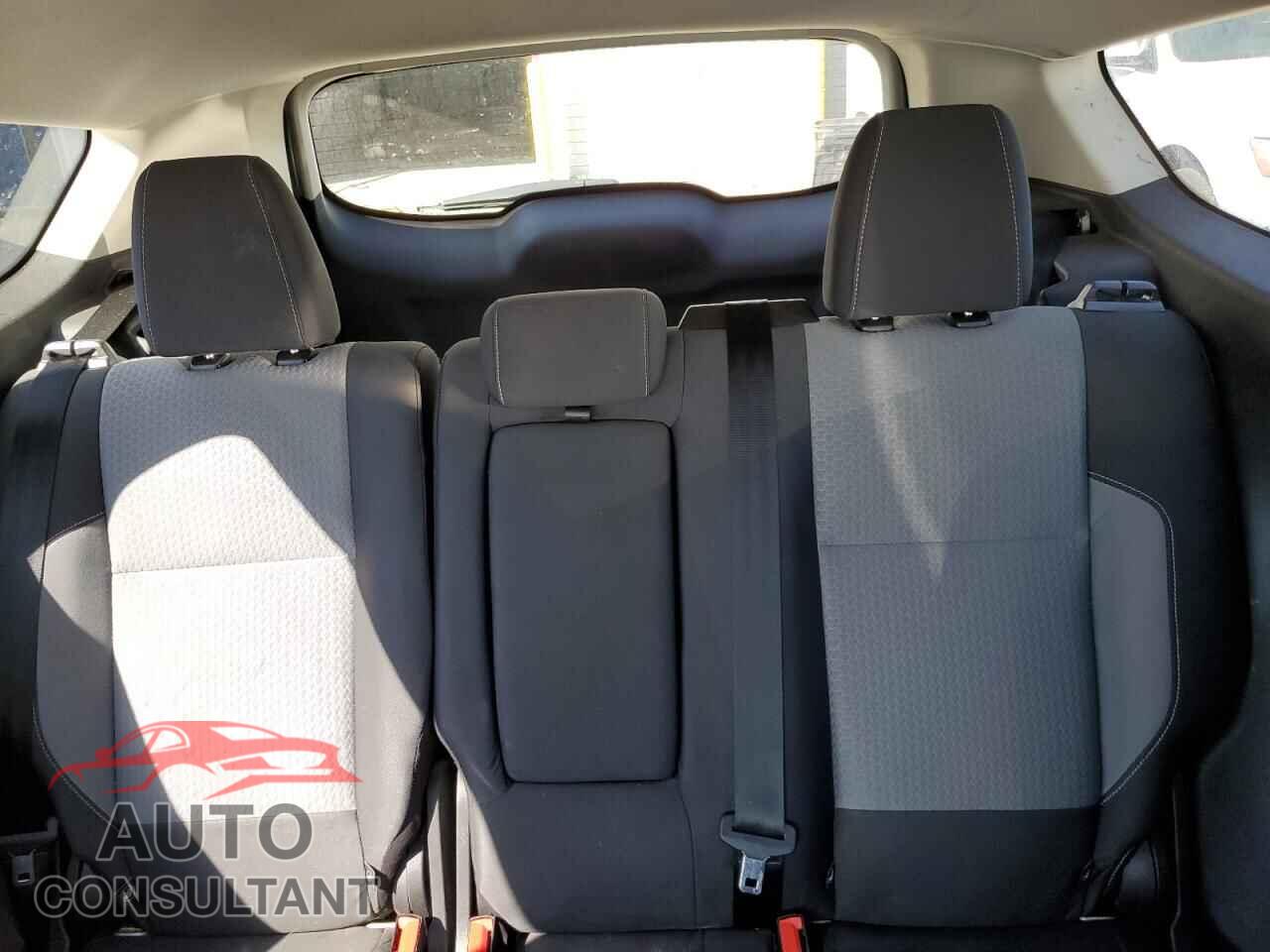 FORD ESCAPE 2017 - 1FMCU9GDXHUF03663