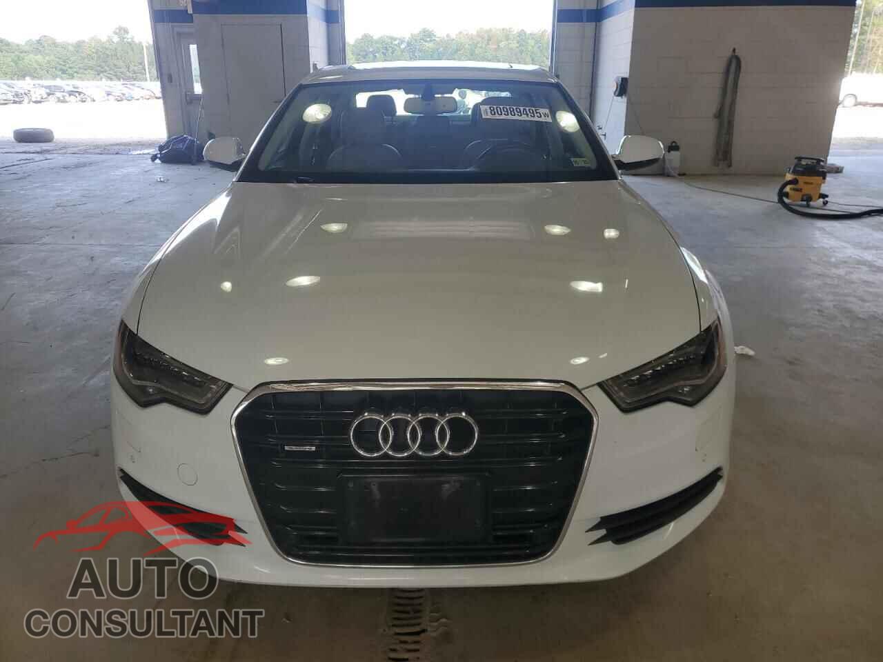 AUDI A6 2013 - WAUGGAFC7DN046206