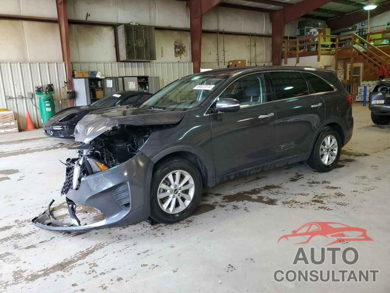 KIA SORENTO 2019 - 5XYPG4A37KG439400