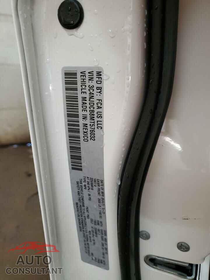 JEEP COMPASS 2021 - 3C4NJDCB8MT576032