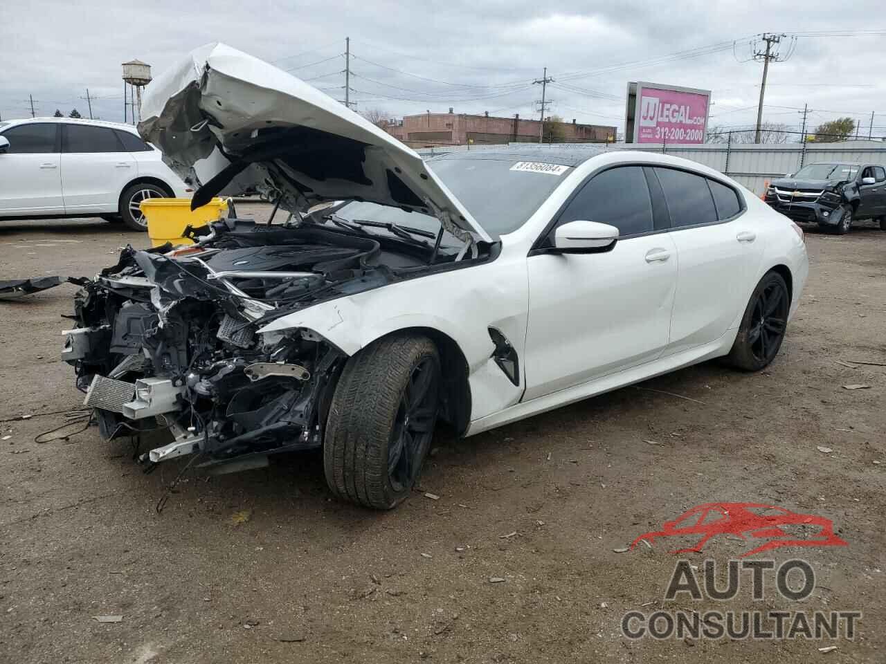 BMW 8 SERIES 2022 - WBAGV4C01NCJ30083