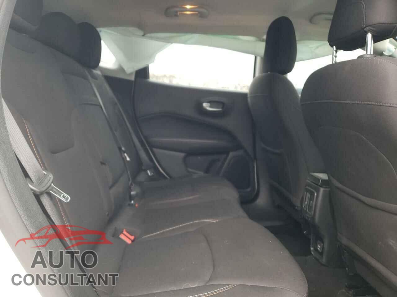 JEEP COMPASS 2017 - 3C4NJDAB9HT658022