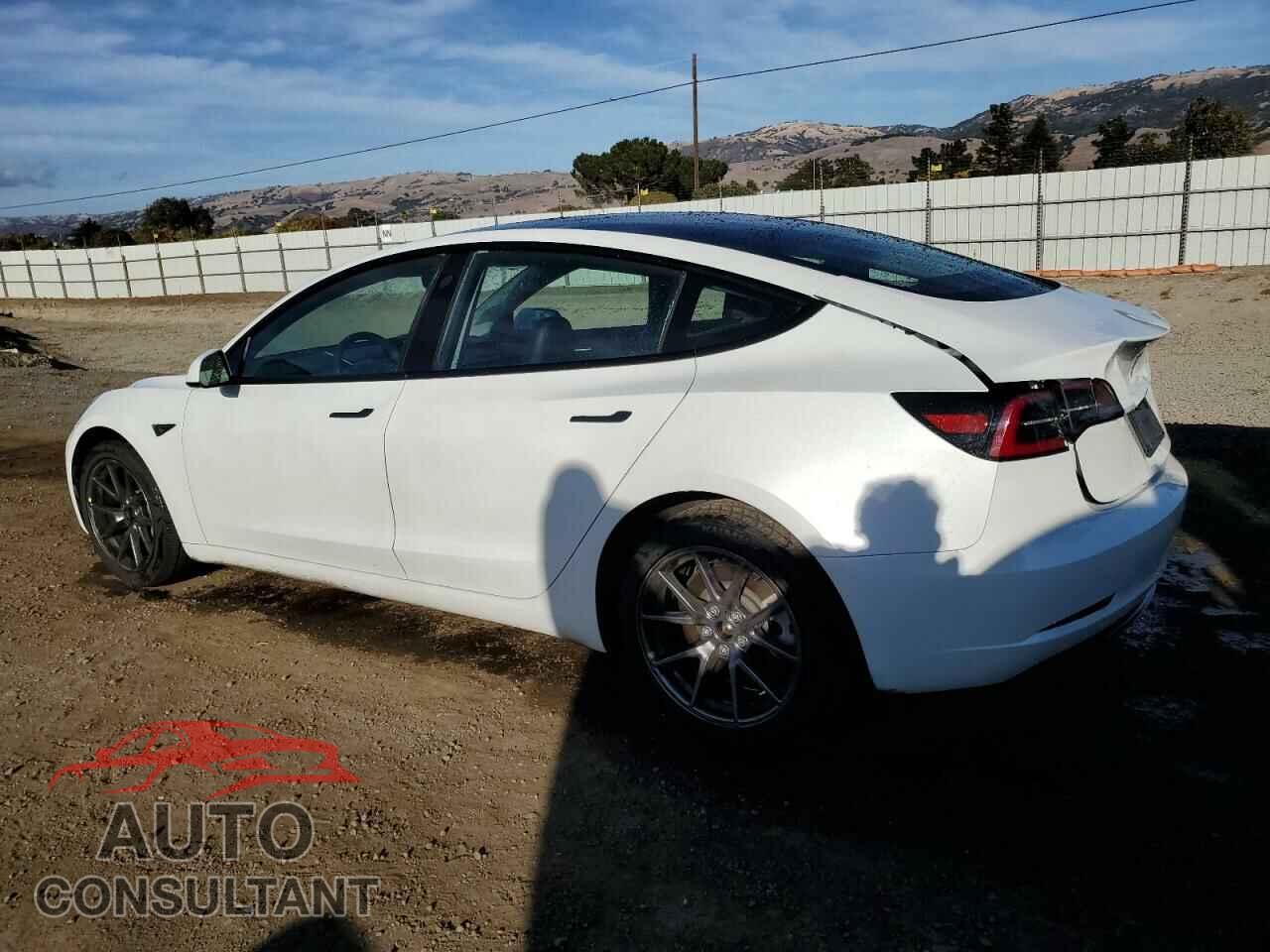 TESLA MODEL 3 2023 - 5YJ3E1EA3PF449576