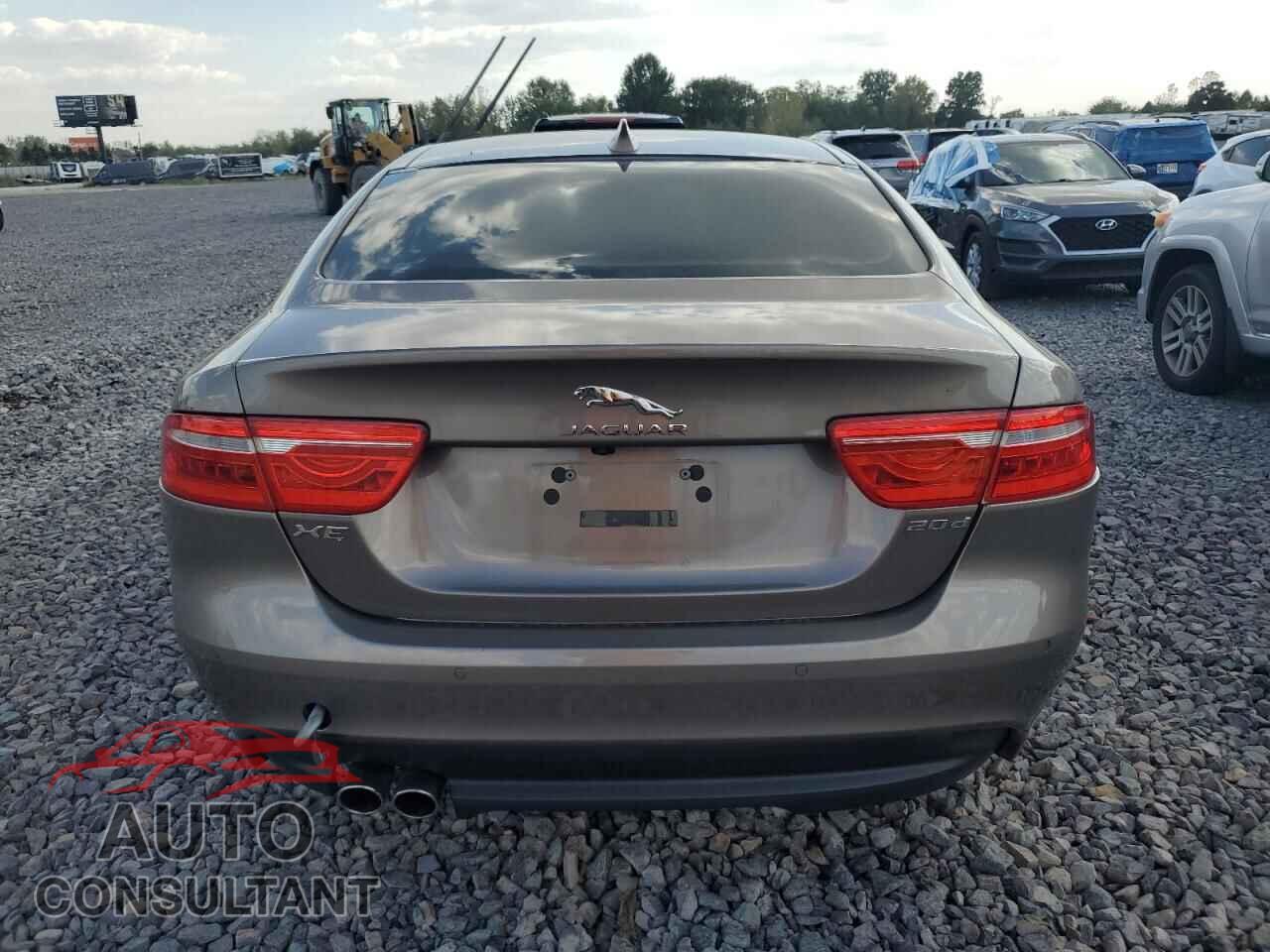 JAGUAR XE 2017 - SAJAE4BN8HA968313