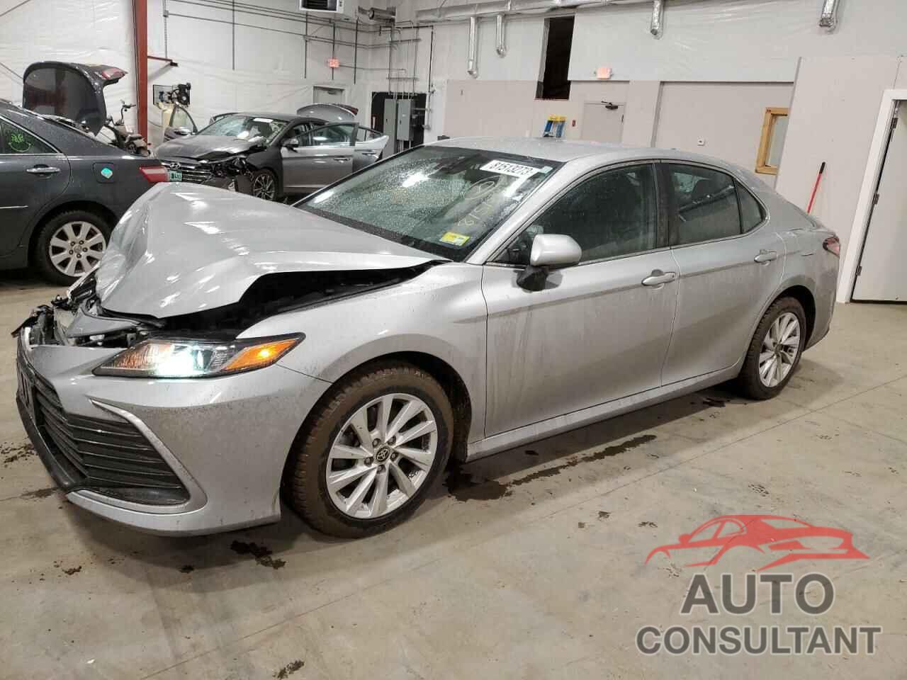 TOYOTA CAMRY 2022 - 4T1C11BK6NU053487