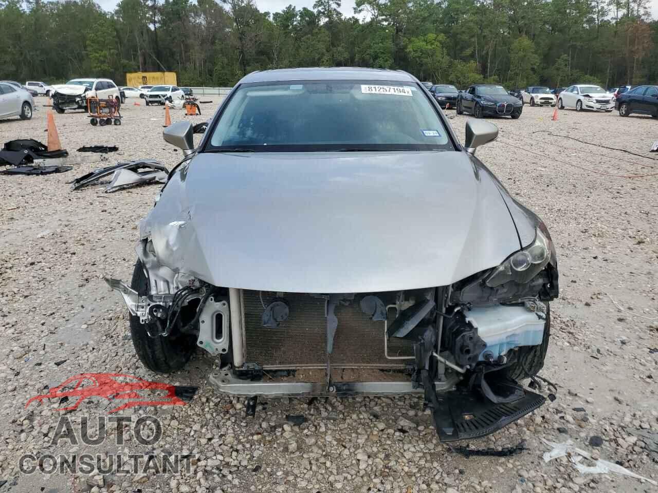 LEXUS IS 2014 - JTHBF1D27E5031621