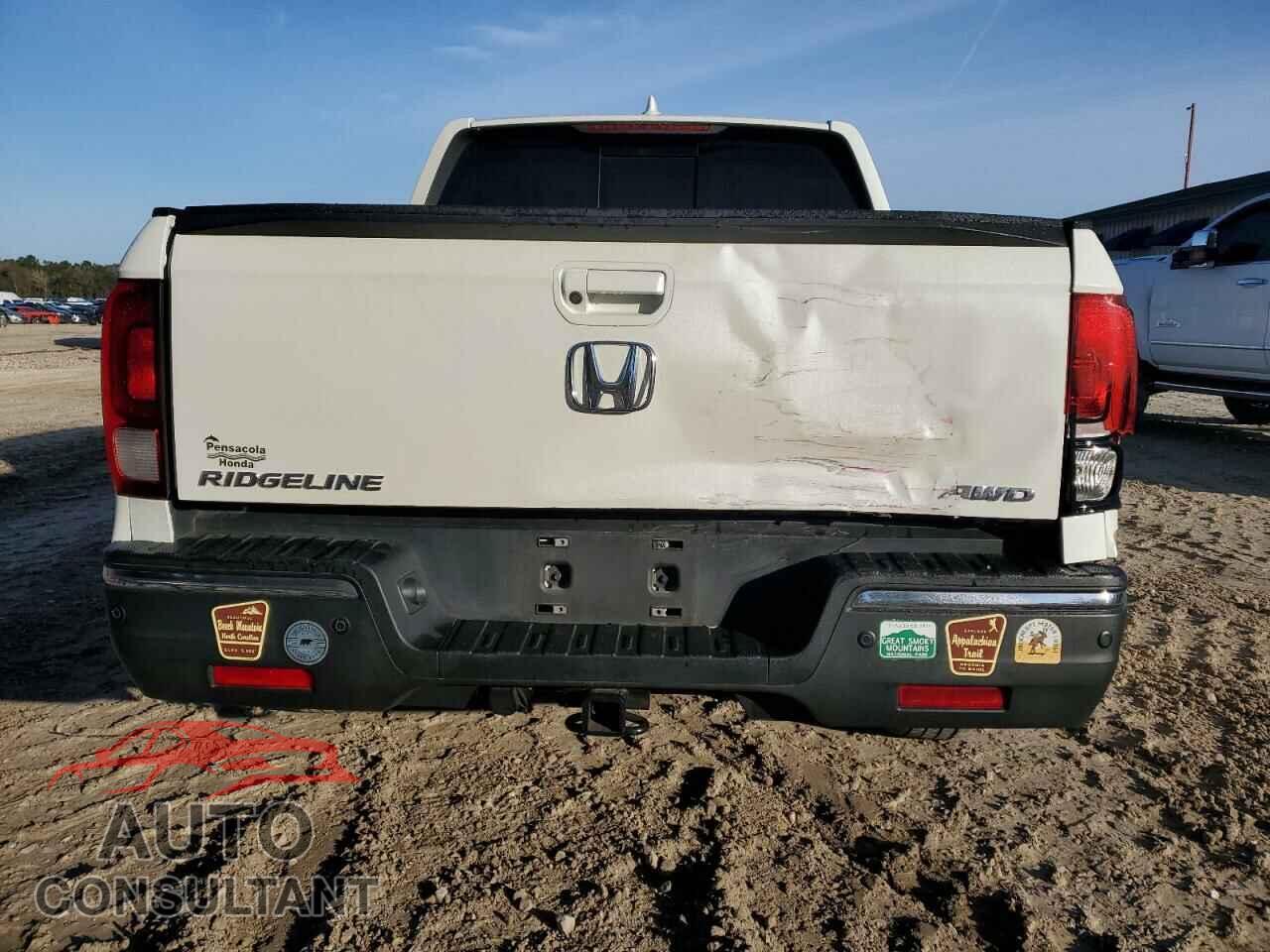 HONDA RIDGELINE 2017 - 5FPYK3F76HB010782