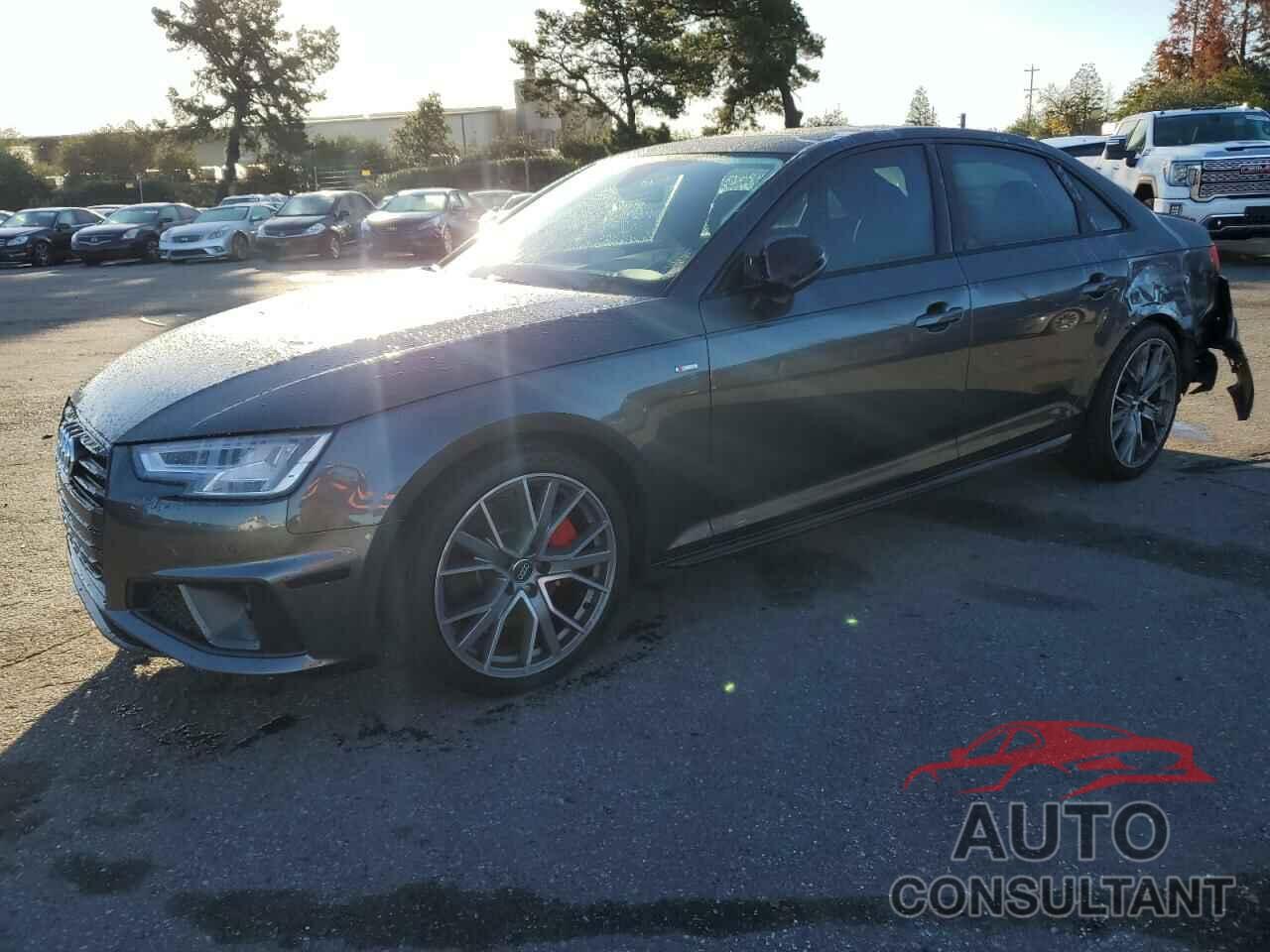 AUDI A4 2019 - WAUFNAF45KA032223