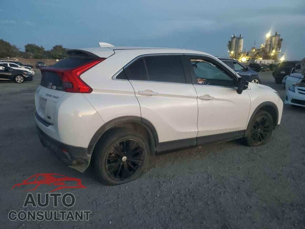 MITSUBISHI ECLIPSE 2018 - JA4AT4AA7JZ063985