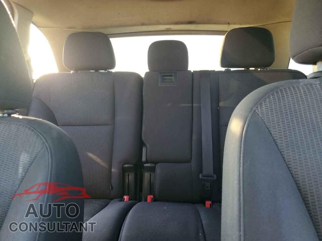 FORD EDGE 2011 - 2FMDK3JC7BBA00712