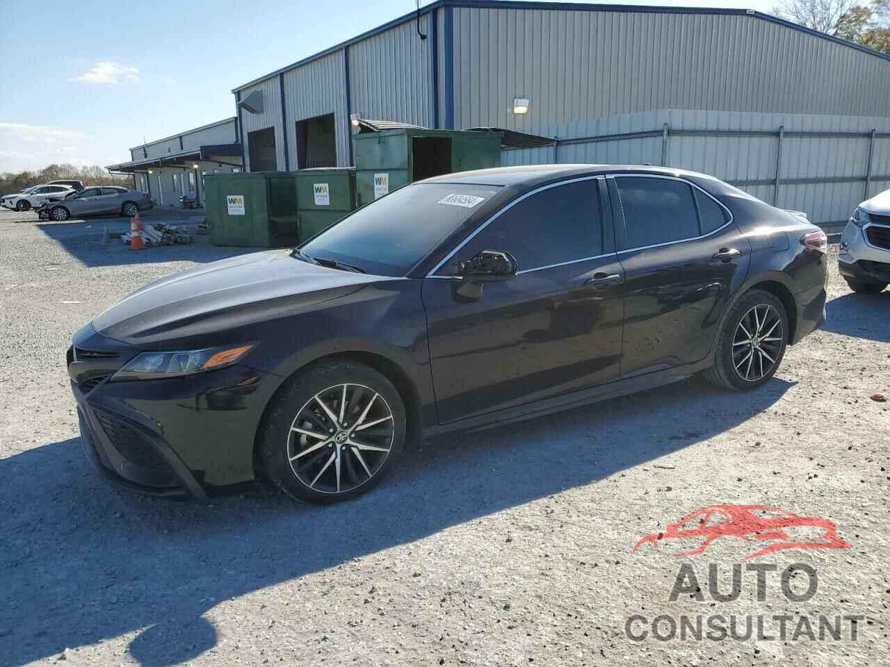 TOYOTA CAMRY 2021 - 4T1G11AK6MU433219