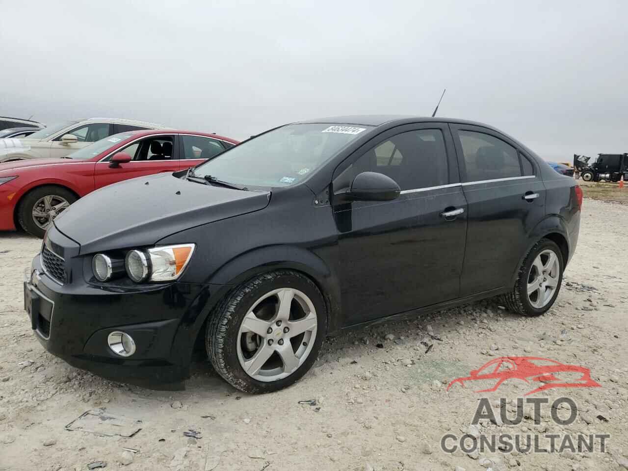 CHEVROLET SONIC 2012 - 1G1JE5SB2C4173638
