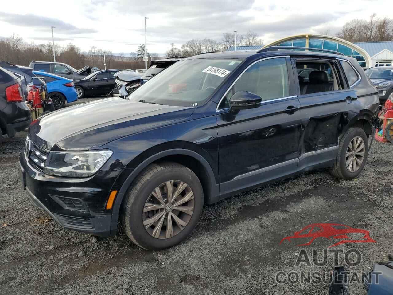 VOLKSWAGEN TIGUAN 2018 - 3VV2B7AX3JM162311