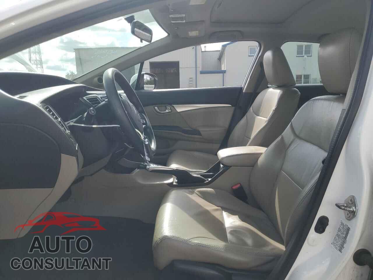 HONDA CIVIC 2015 - 19XFB2F8XFE219075