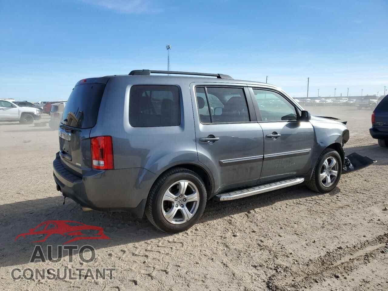 HONDA PILOT 2013 - 5FNYF4H56DB038042