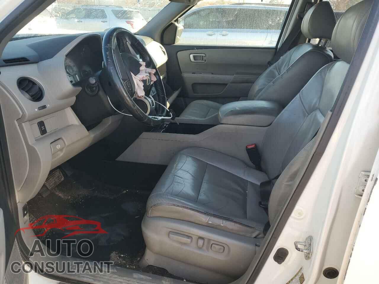 HONDA PILOT 2011 - 5FNYF3H62BB040077
