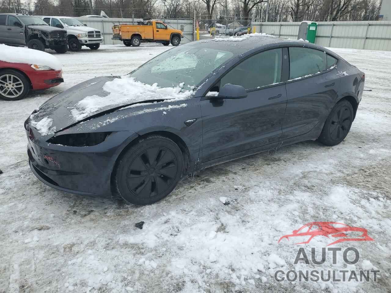 TESLA MODEL 3 2024 - 5YJ3E1EA8RF747771