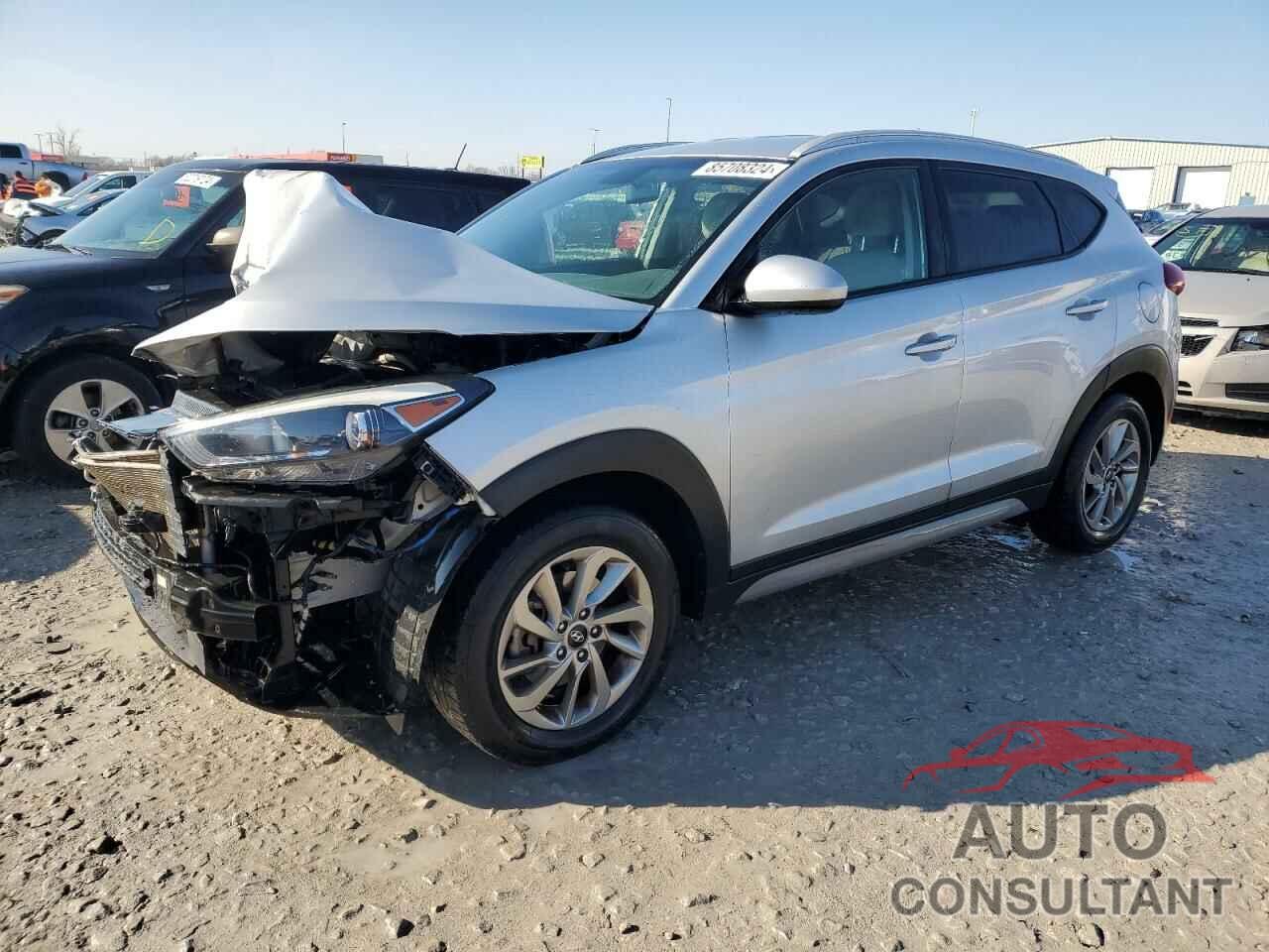 HYUNDAI TUCSON 2018 - KM8J3CA41JU693777