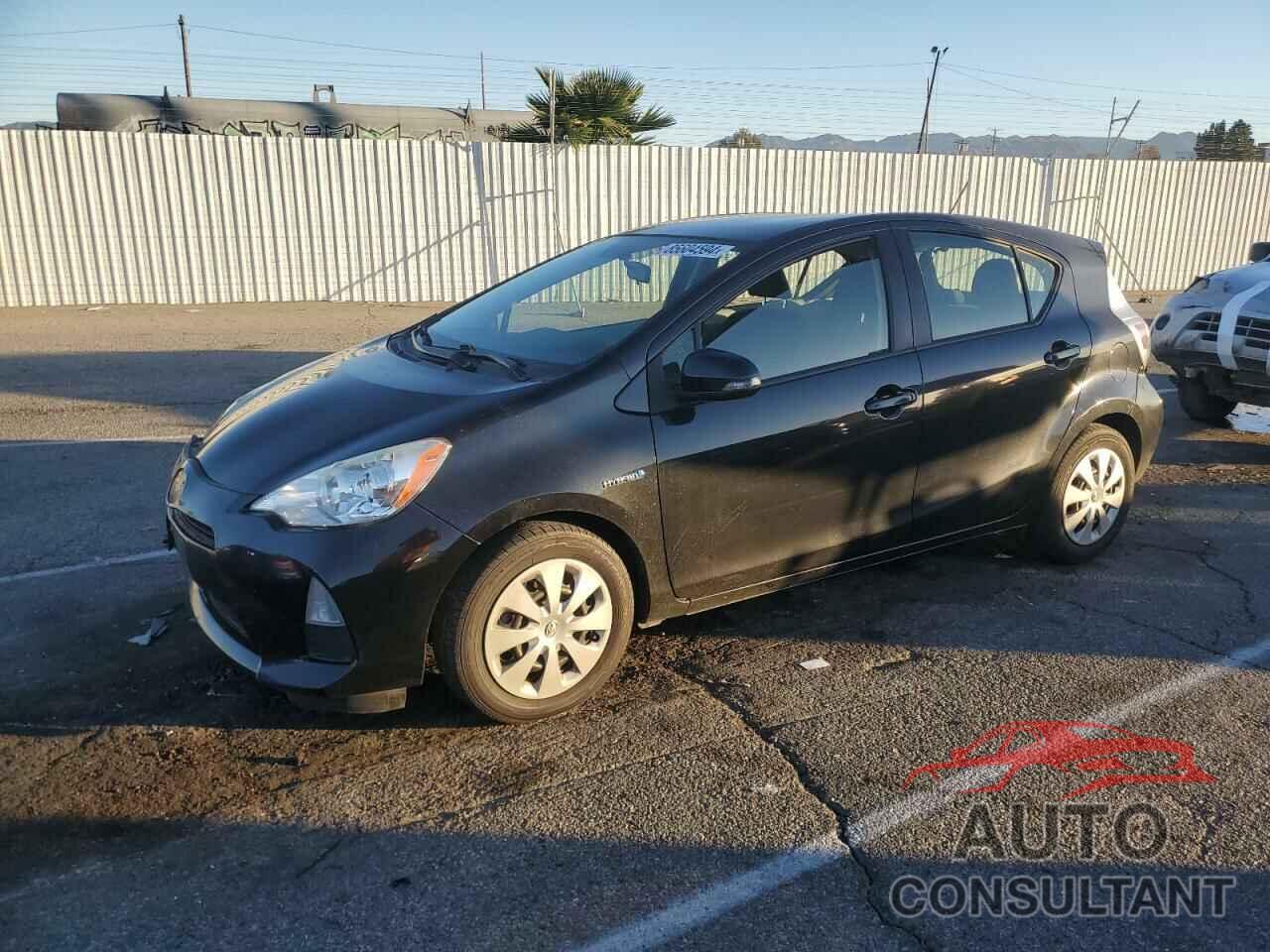 TOYOTA PRIUS 2013 - JTDKDTB32D1058732