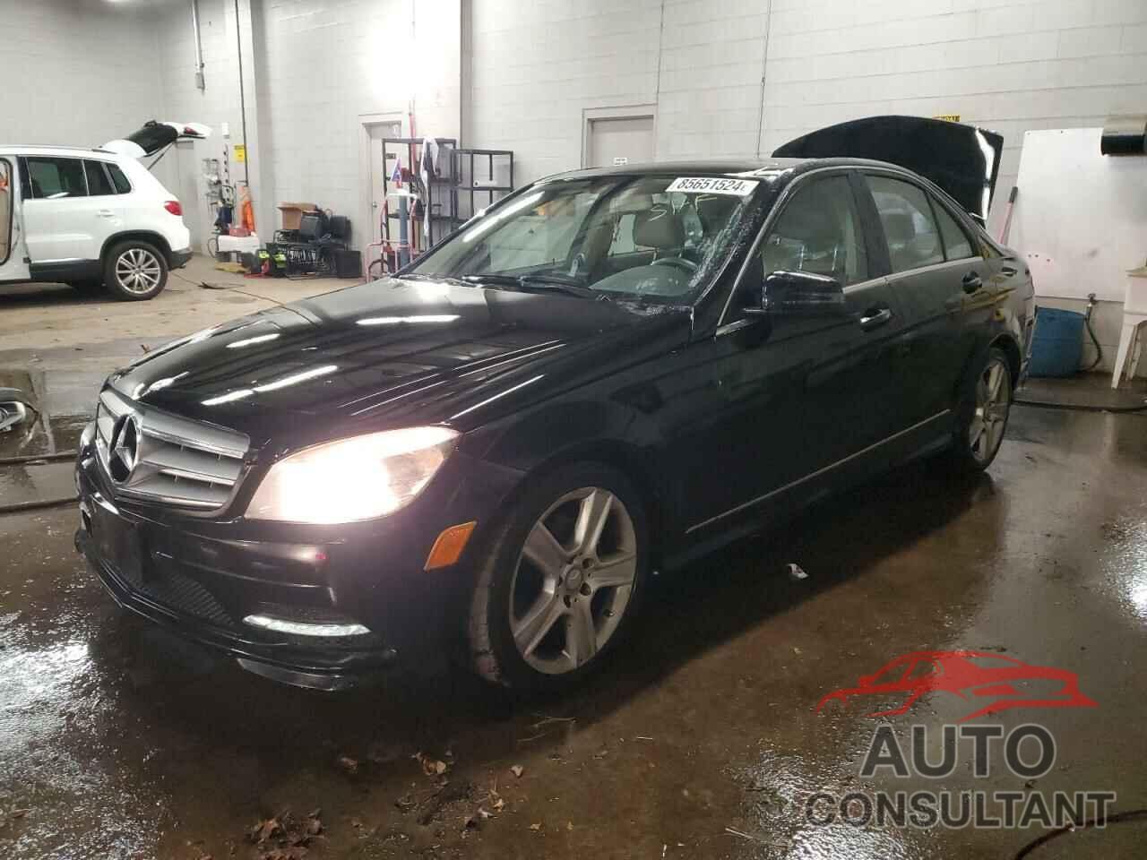 MERCEDES-BENZ C-CLASS 2011 - WDDGF8BB7BR134034