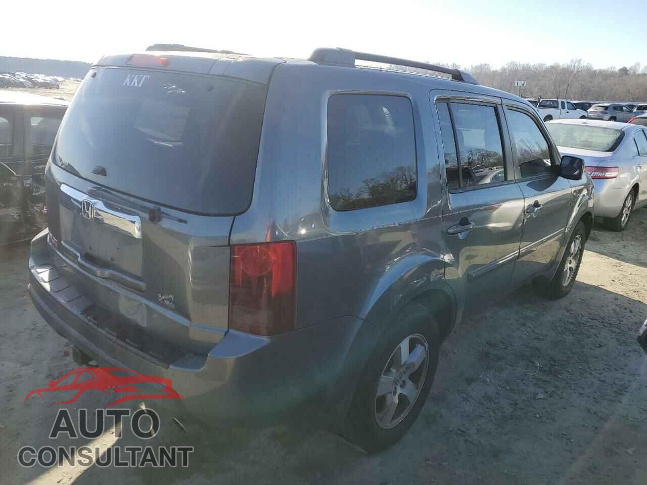 HONDA PILOT 2011 - 5FNYF3H58BB038325
