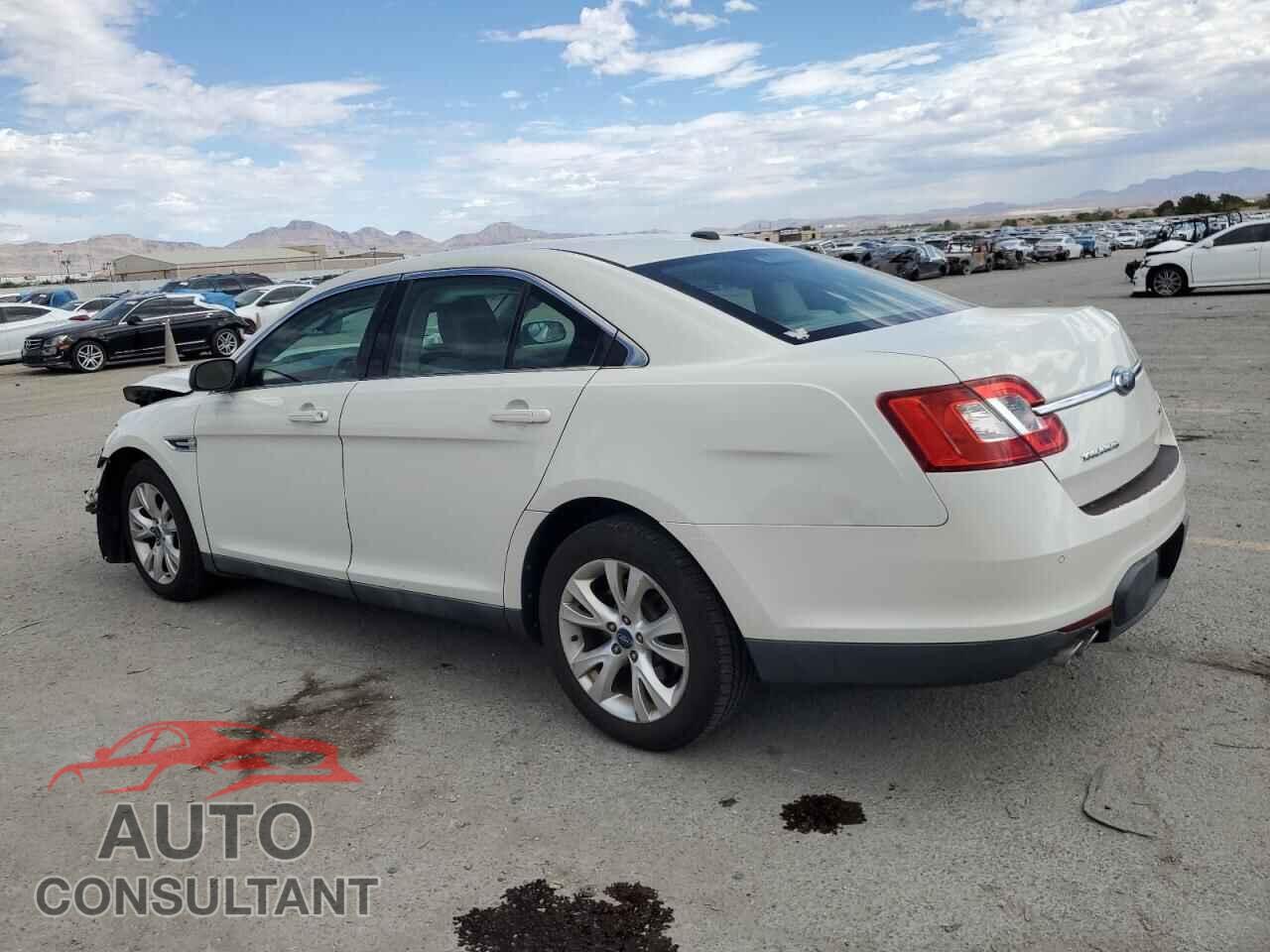 FORD TAURUS 2010 - 1FAHP2HW4AG132020