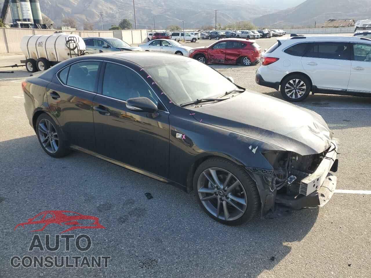 LEXUS IS 2011 - JTHBF5C26B5142021